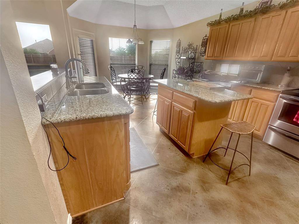 Benbrook, TX 76126,10717 Greenview Court