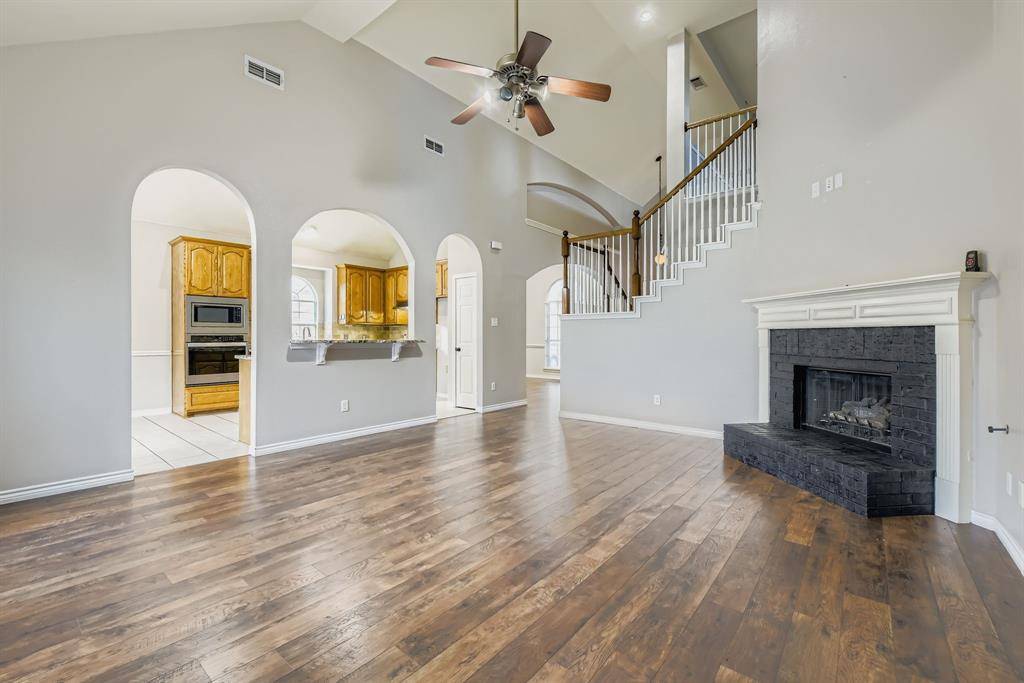 Fort Worth, TX 76179,7132 Denver City Drive