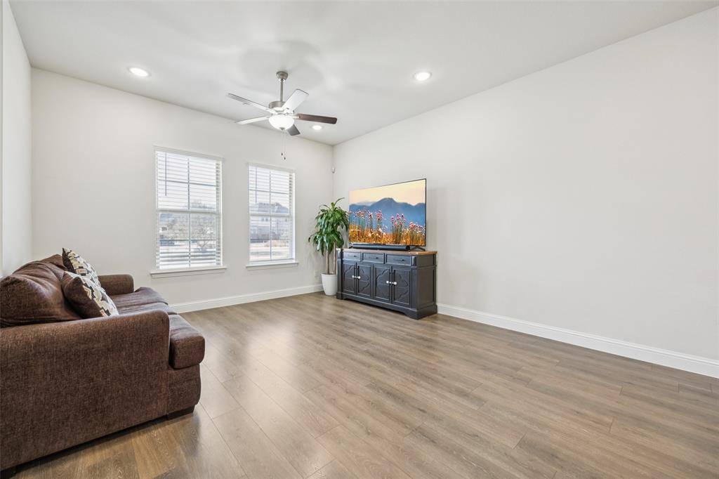 Farmers Branch, TX 75234,12986 Jk Ojha Street