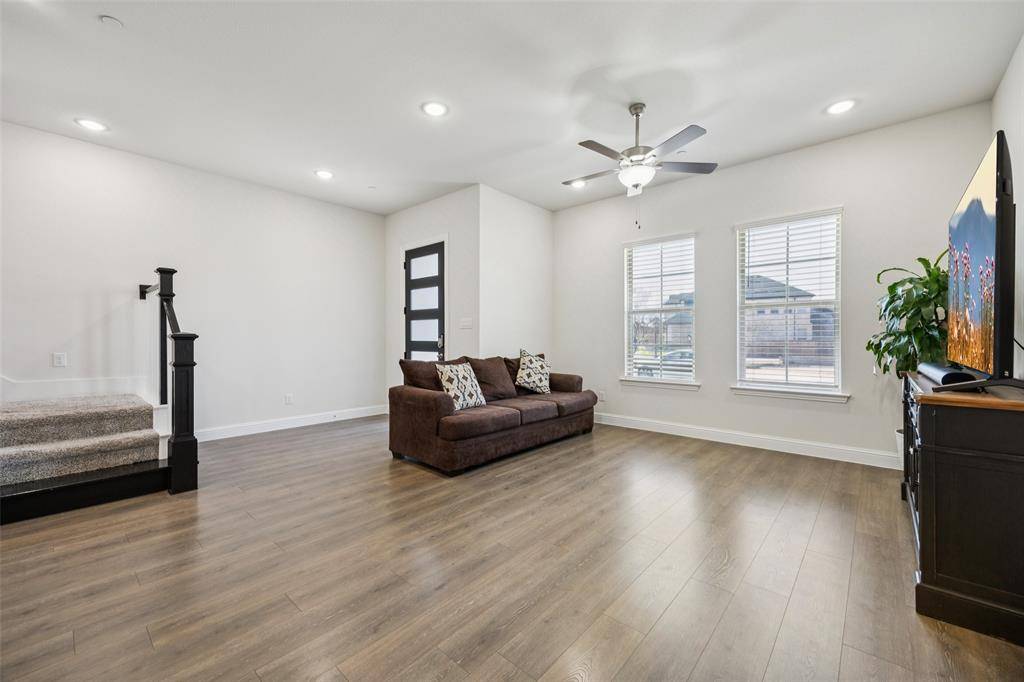 Farmers Branch, TX 75234,12986 Jk Ojha Street