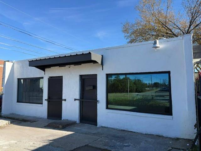 Dallas, TX 75210,4126 Metropolitan Avenue