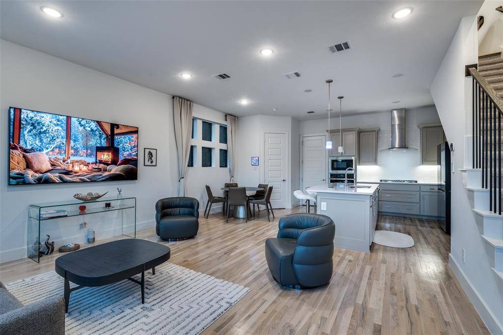 Plano, TX 75024,8100 Cornelius