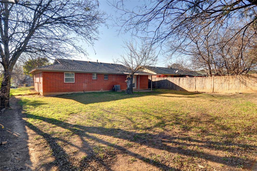 Aledo, TX 76008,208 Rolling Hills Drive