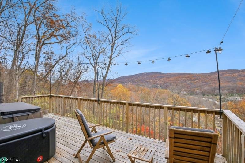 Vernon Twp., NJ 07462,24 Peach Tree Rd