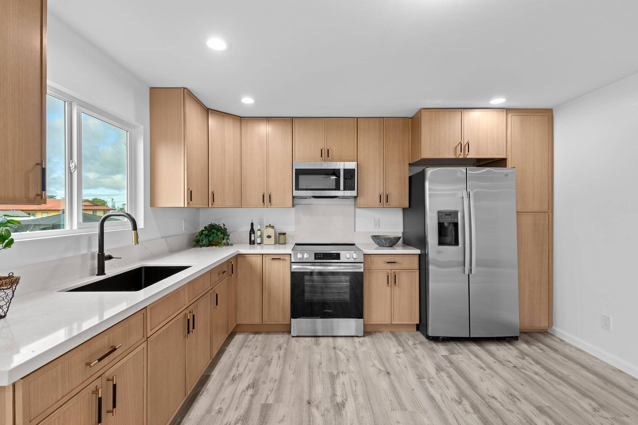 Pahoa, HI 96778,16-2091 MAUNA KEA DR