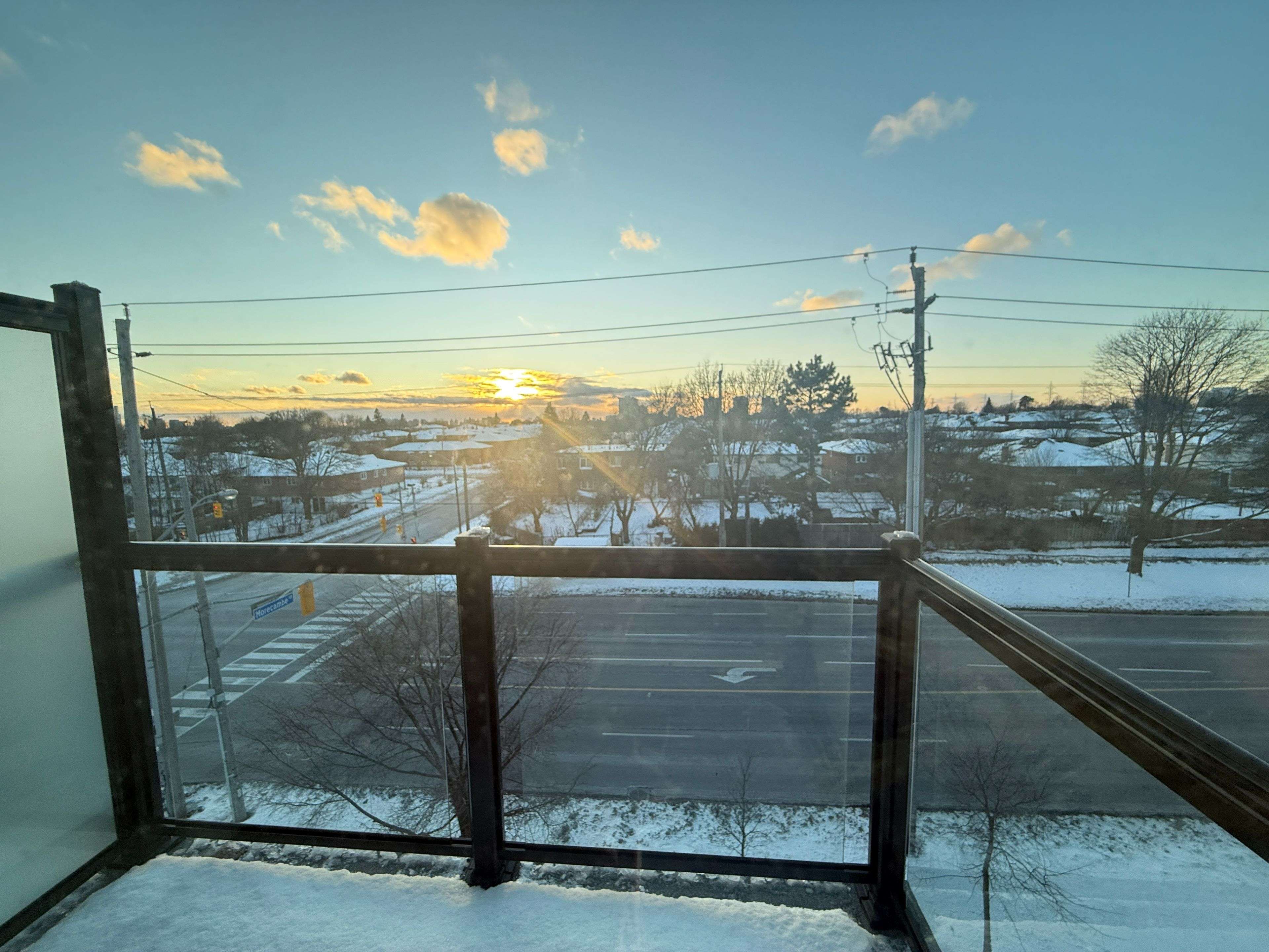 Toronto E05, ON M1W 2N6,3453 Victoria Park AVE #A303