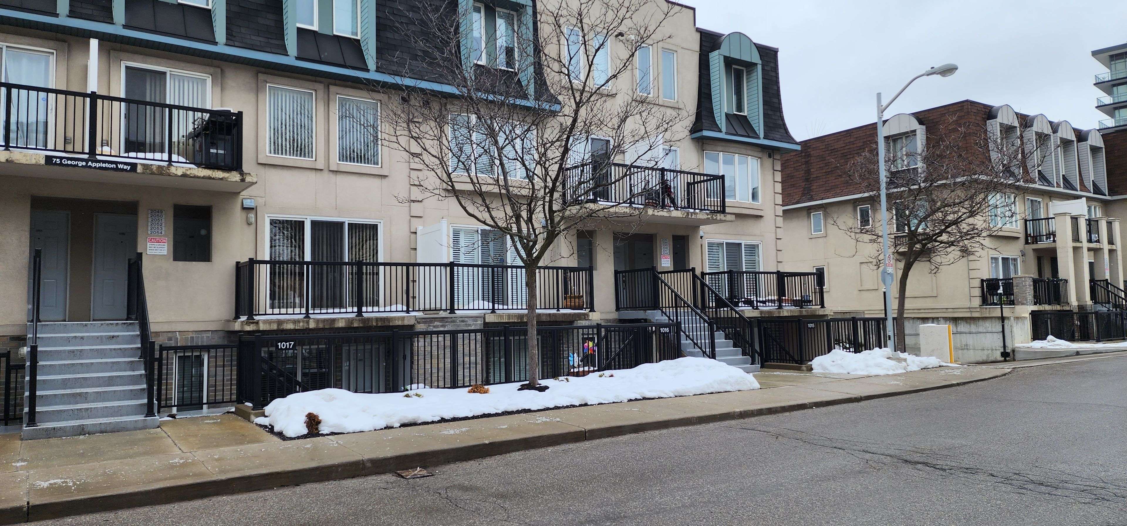 Toronto W05, ON M3M 0A2,75 George Appleton WAY #2048