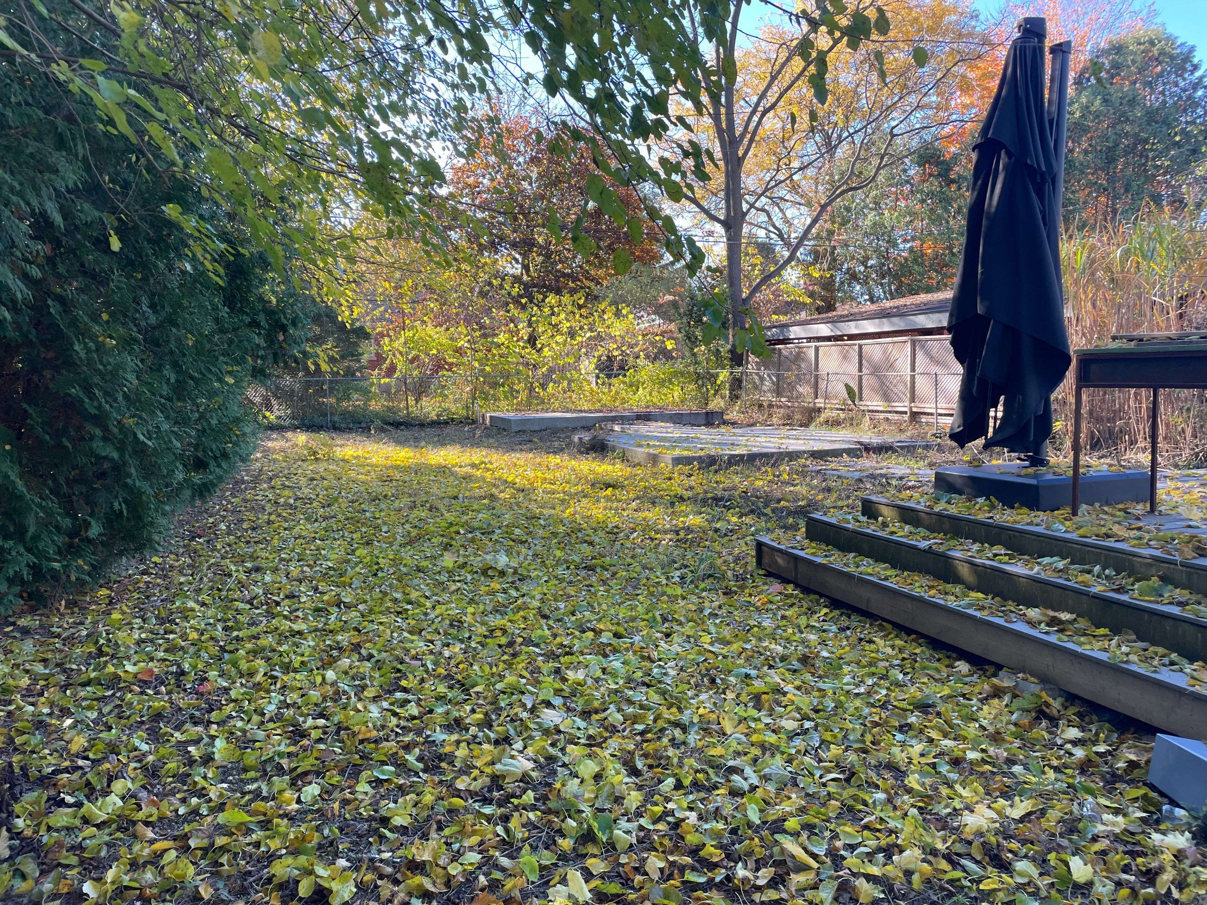 London South, ON N6K 1Z8,1294 Springbank AVE