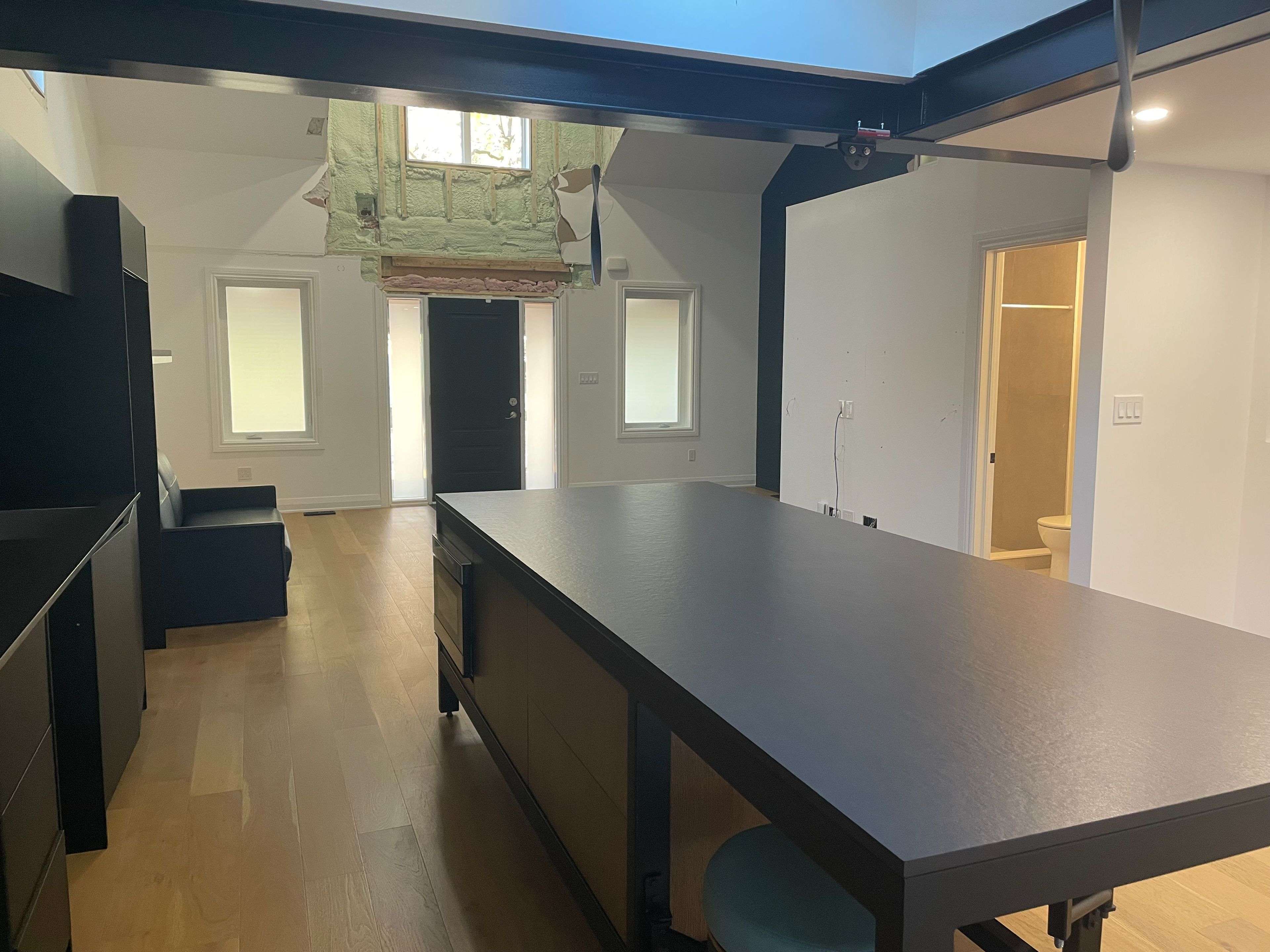 London South, ON N6K 1Z8,1294 Springbank AVE