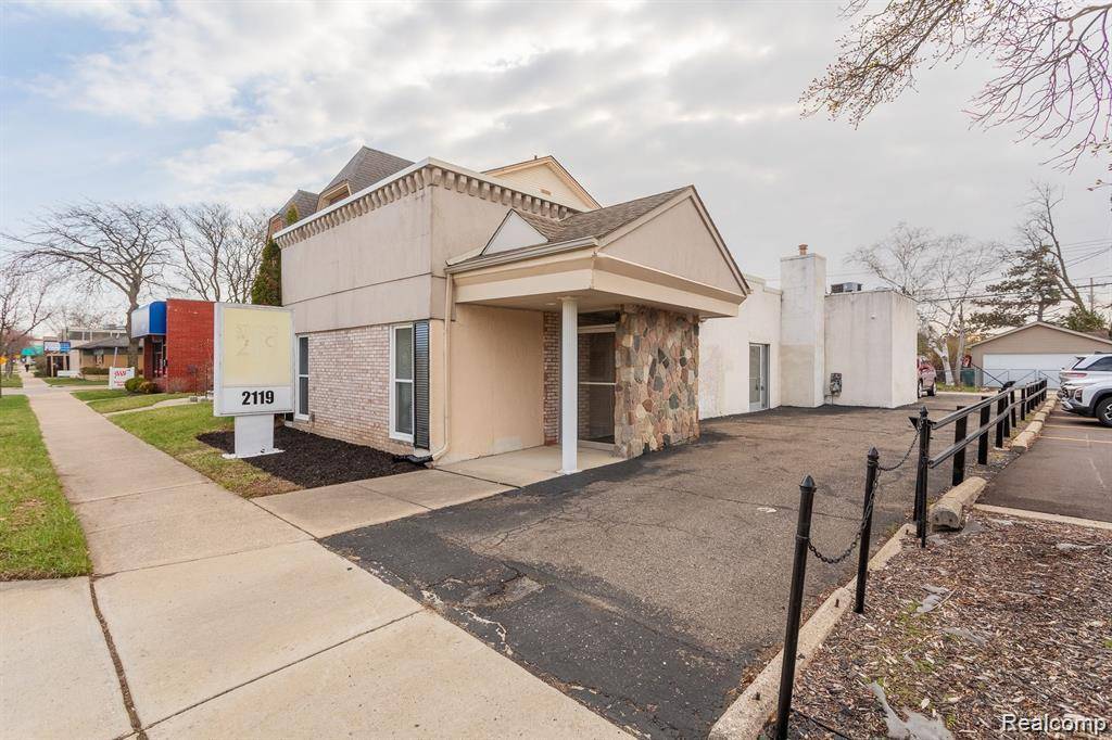Dearborn, MI 48124,2119 Monroe ST