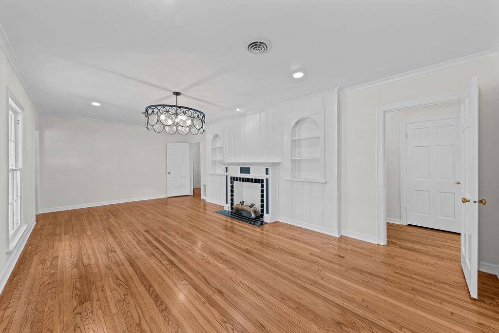 Fort Worth, TX 76111,1804 Bluebonnet Drive