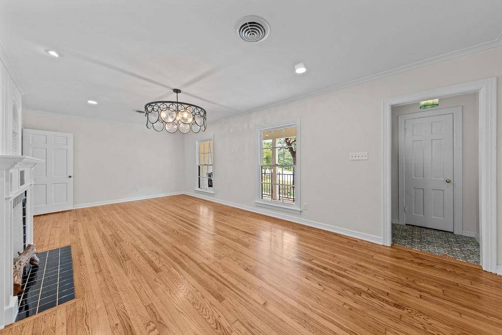 Fort Worth, TX 76111,1804 Bluebonnet Drive