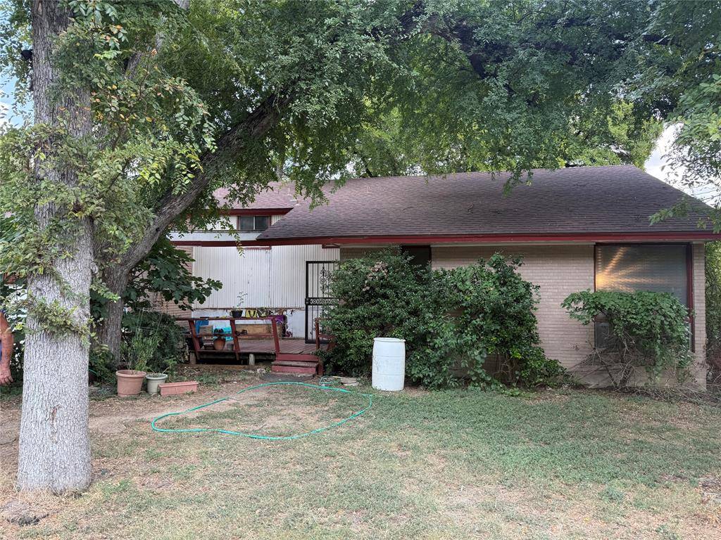 Dallas, TX 75228,2460 Wildoak Drive