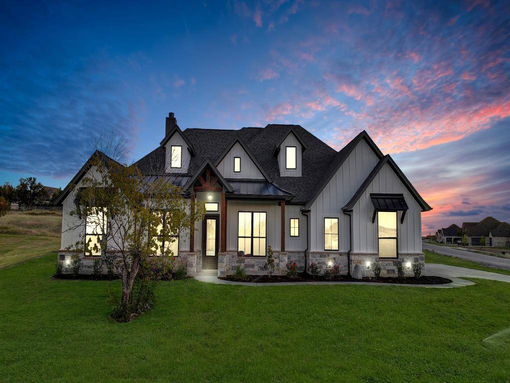 Weatherford, TX 76085,100 Oak Meadow Lane