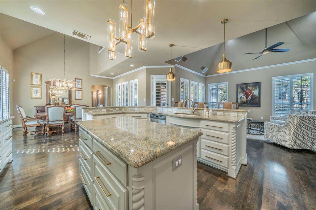 Bedford, TX 76021,4001 Fairmont Court