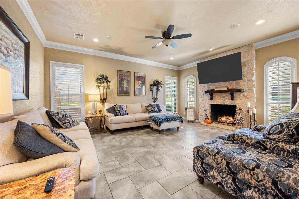 Bedford, TX 76021,2209 Laurel Court