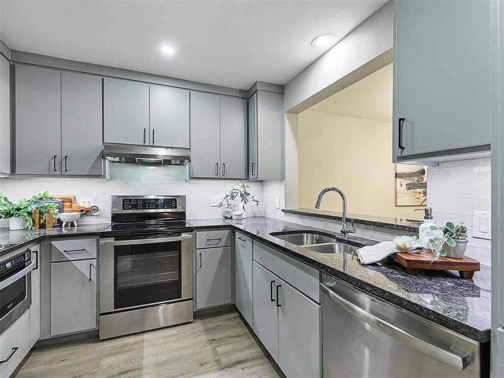 Dallas, TX 75231,6704 E Northwest Highway