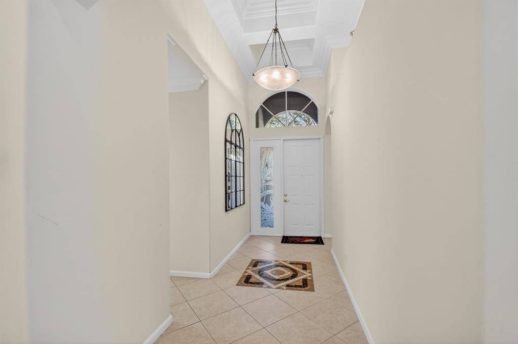 Lake Worth, FL 33467,8266 Sandpiper Glen Dr