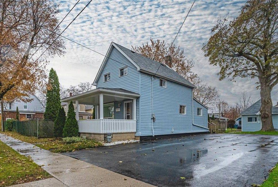 Welland, ON L3B 4X7,51 Fourth ST