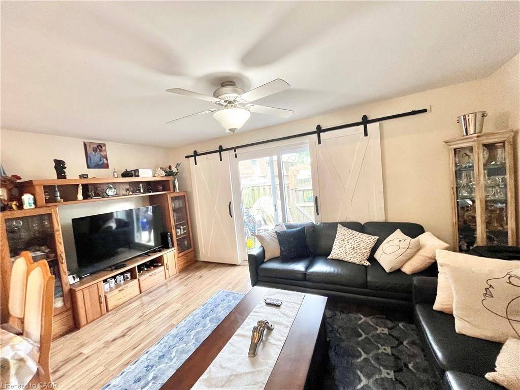 London South, ON N6E 1C2,775 Osgoode DR #49