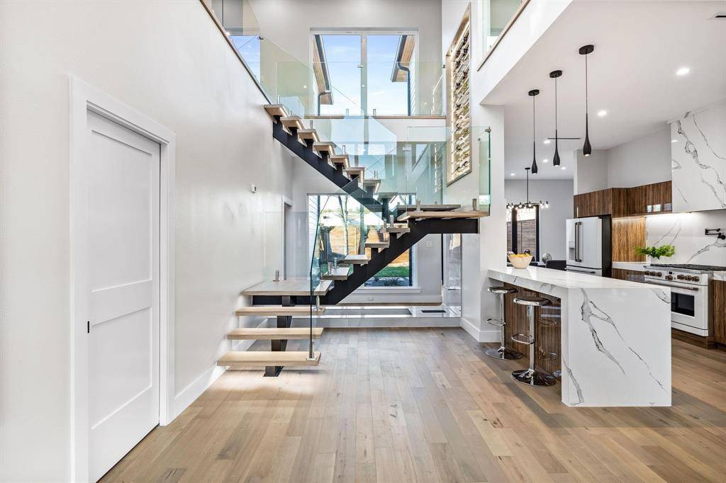 Dallas, TX 75209,4603 Newmore Avenue