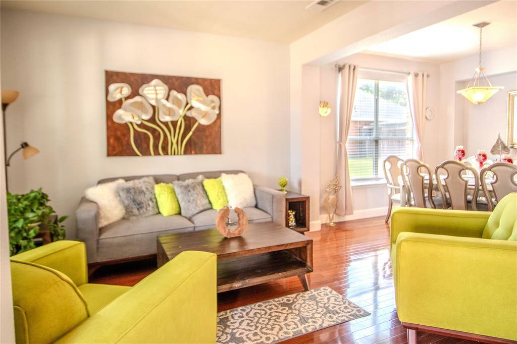 Desoto, TX 75115,1013 Lilac Lane