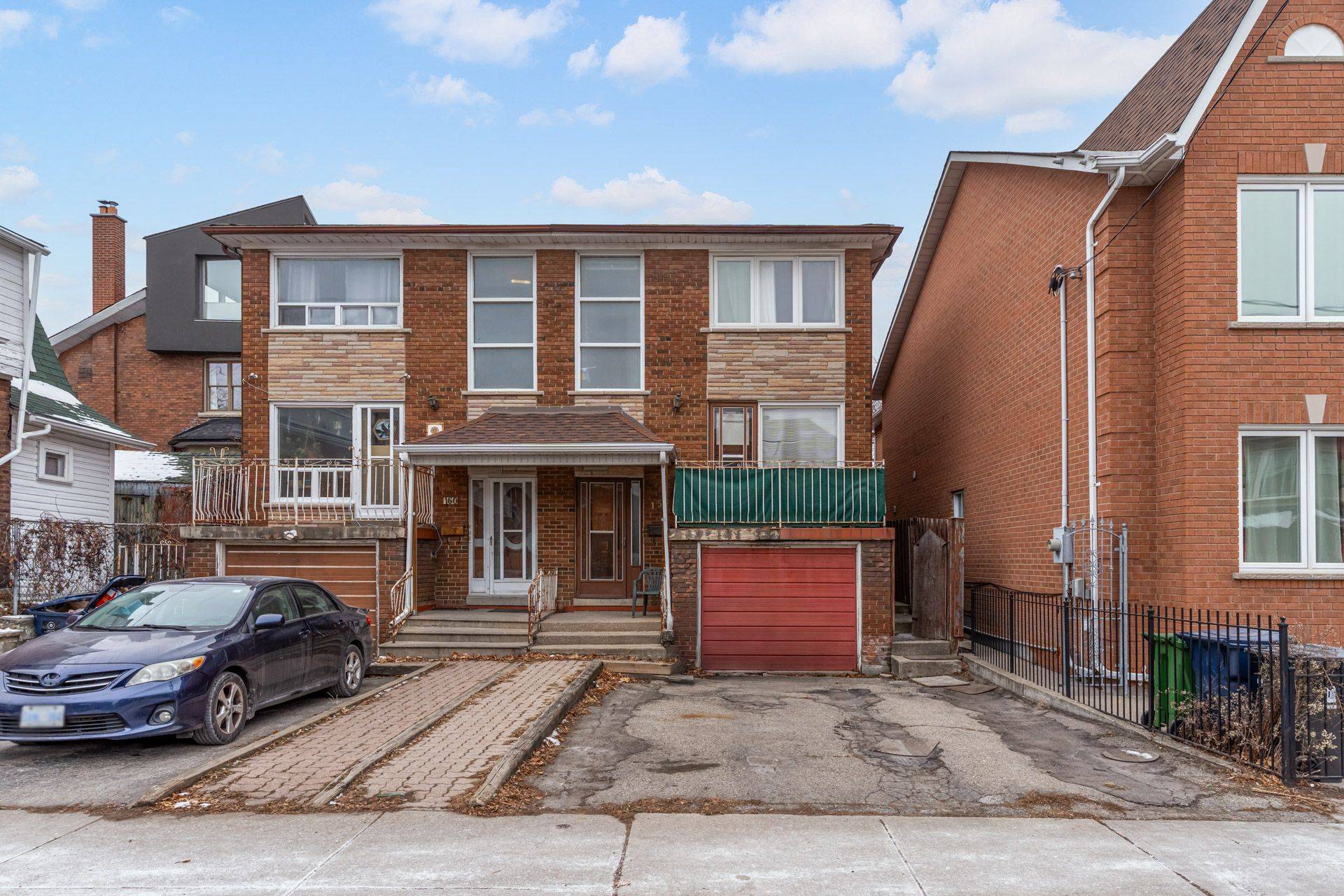 Toronto W02, ON M6H 1X2,158 Hallam ST #Main Rm 3