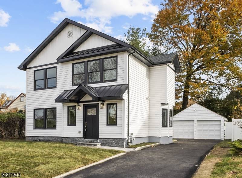 Fair Lawn Boro, NJ 07410,5-33 1St St