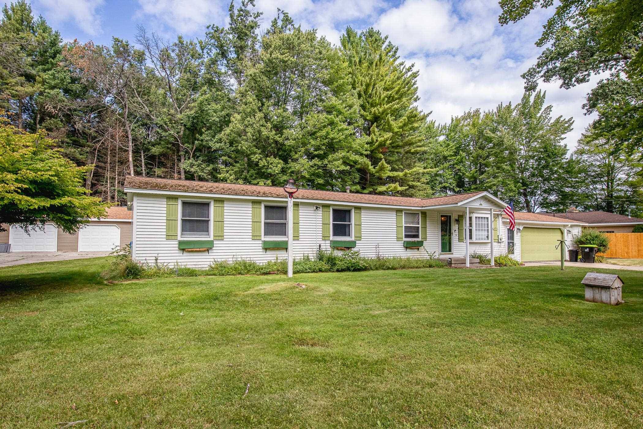 Saint Helen, MI 48656,6771 Clearbrook DR