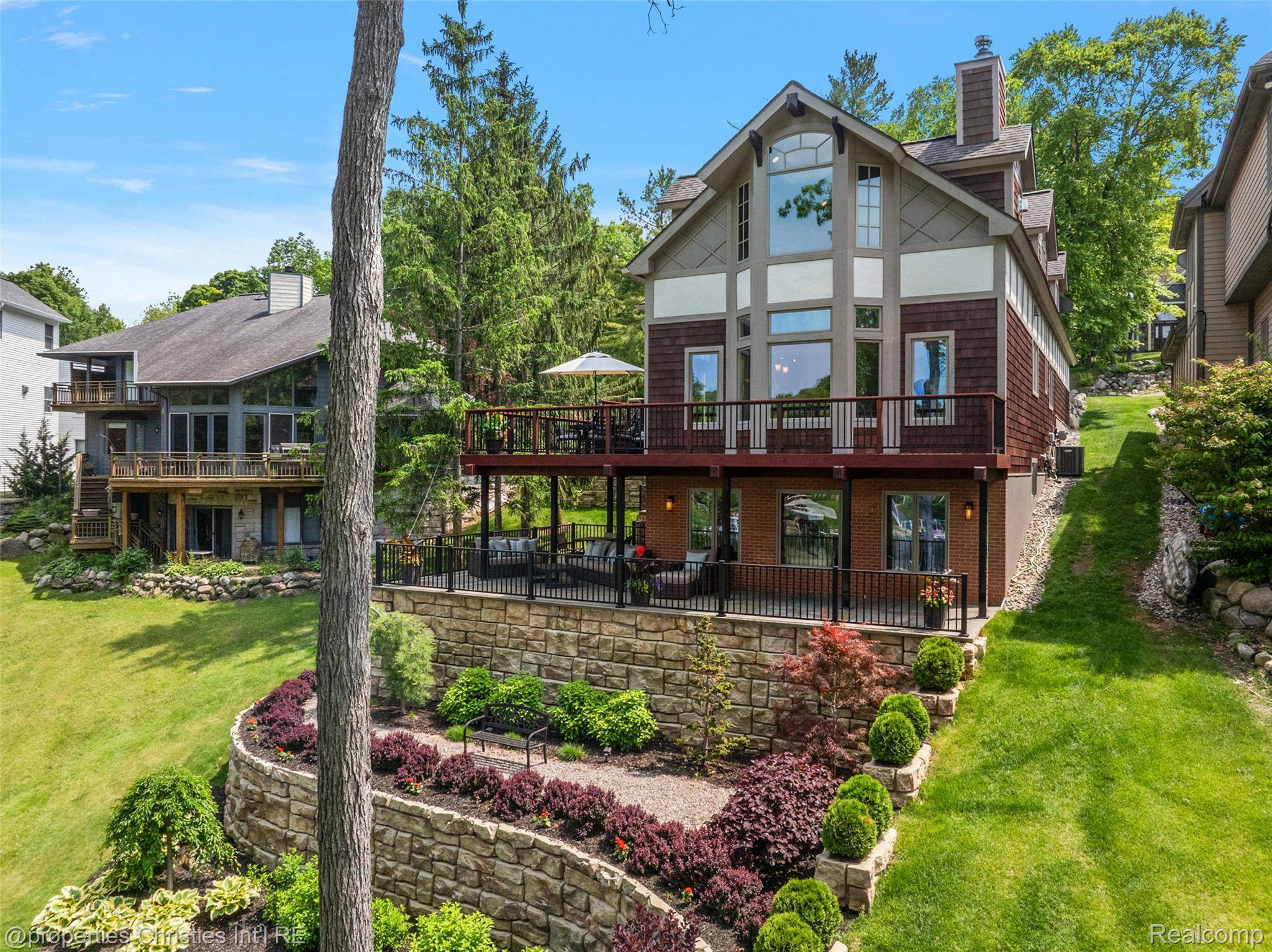 White Lake, MI 48383,1739 Ridge RD