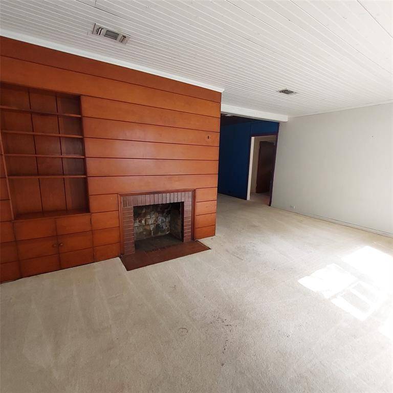 Paris, TX 75460,2131 Hubbard Street