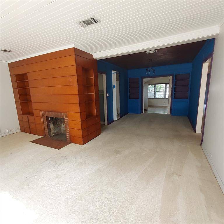 Paris, TX 75460,2131 Hubbard Street