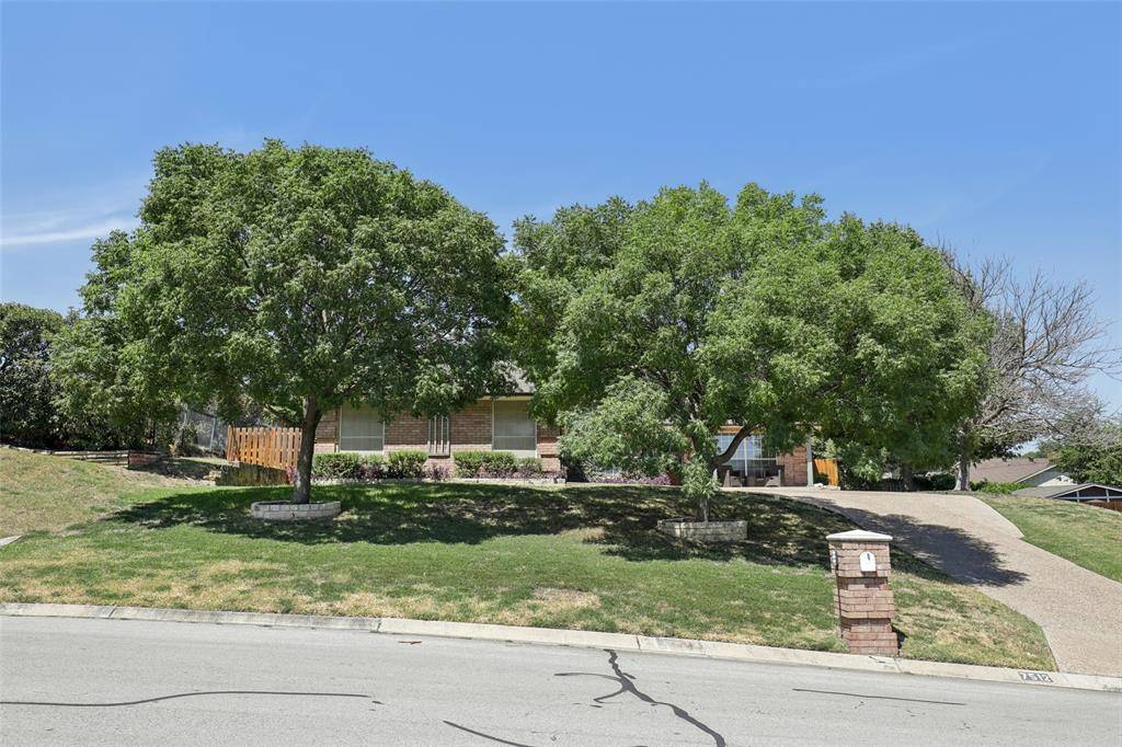 Fort Worth, TX 76179,7512 Woodside Hill Court
