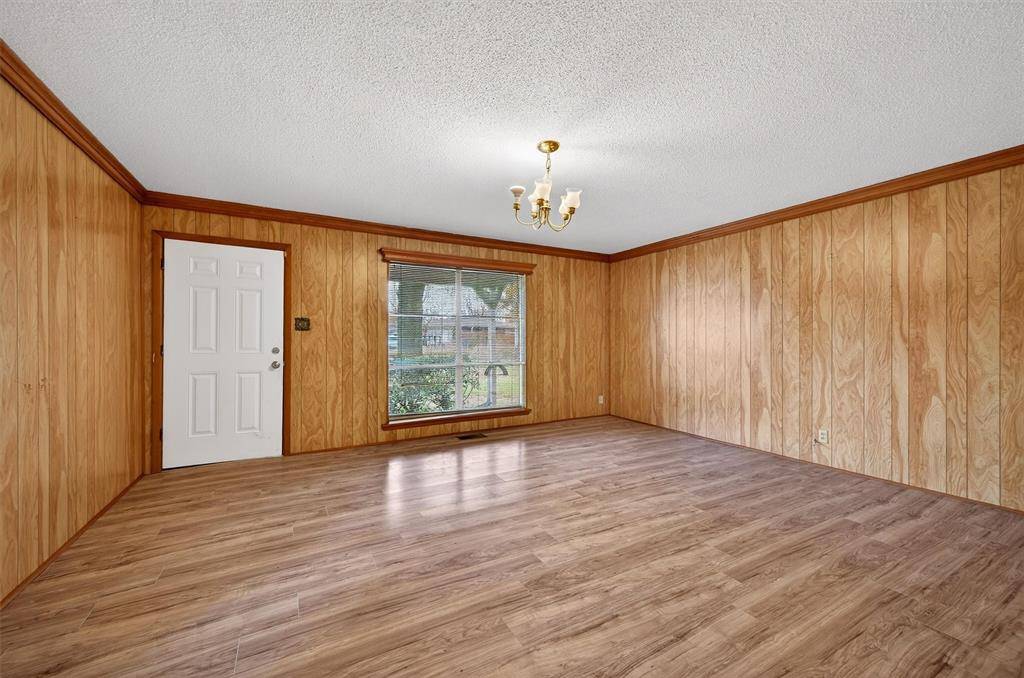 Whitesboro, TX 76273,800 Carver Street