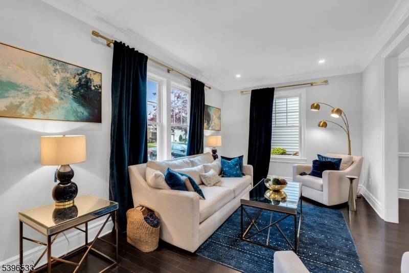 Springfield Twp., NJ 07081,102 Irwin St