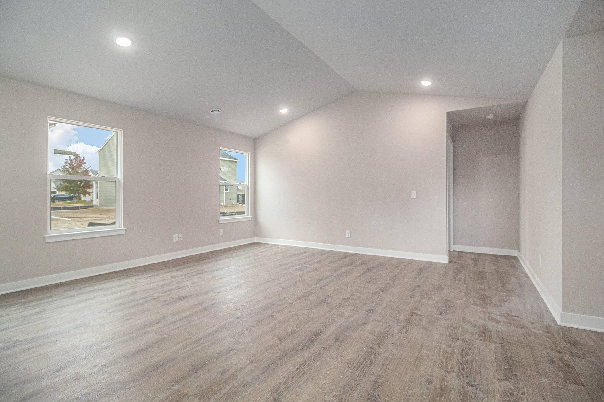 Milan, MI 48160,775 Reagan LN