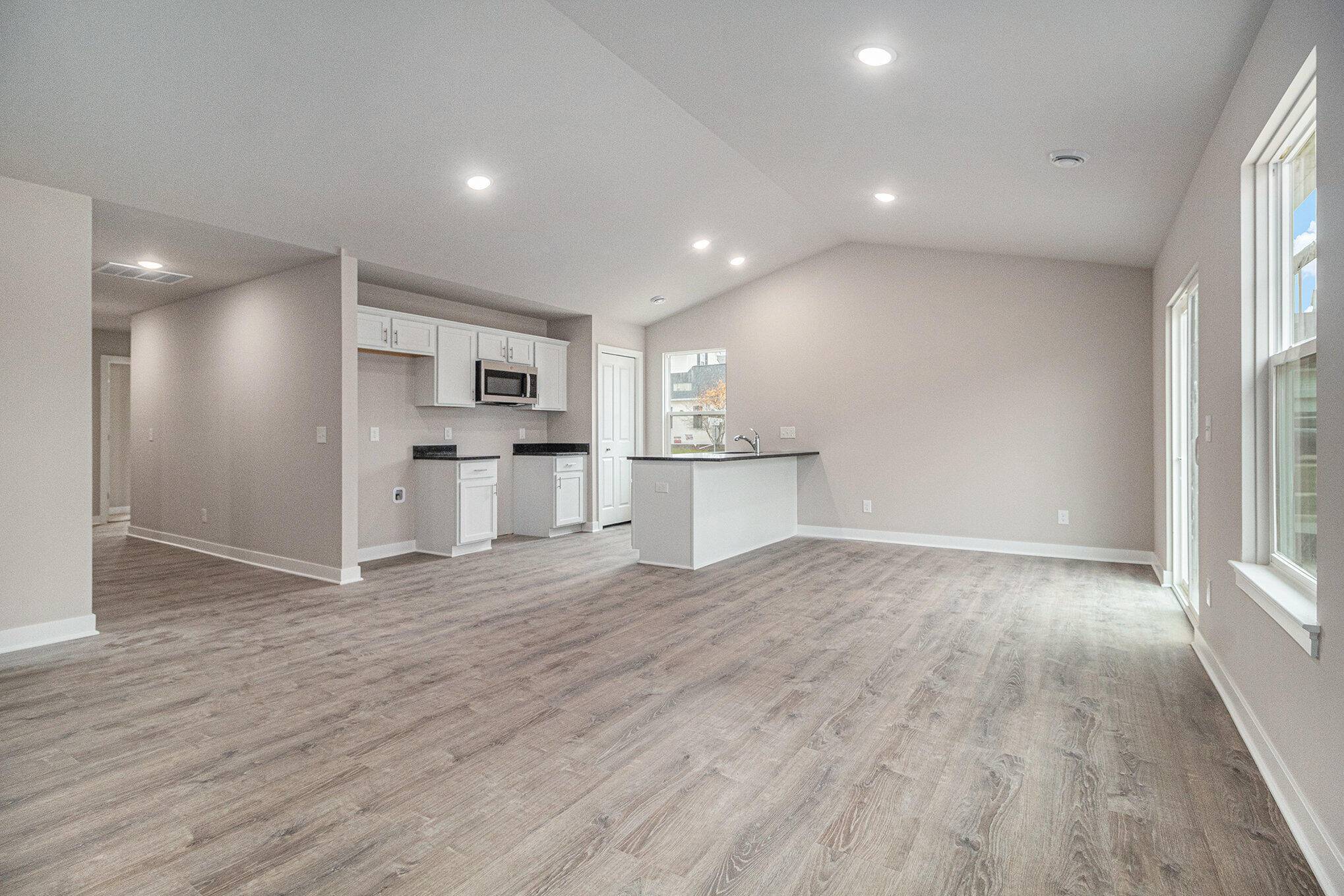 Milan, MI 48160,775 Reagan LN