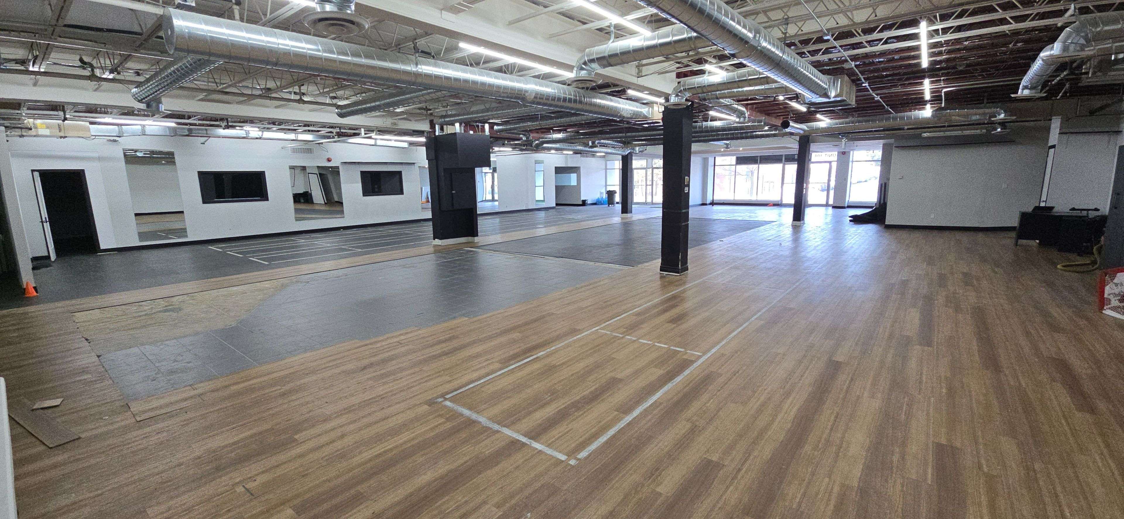 Toronto C15, ON M2H 2R9,3570 Victoria Park AVE #102-108