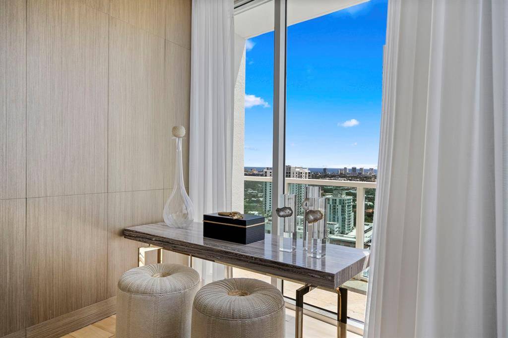 Fort Lauderdale, FL 33301,350 SE 2nd St #GPH10