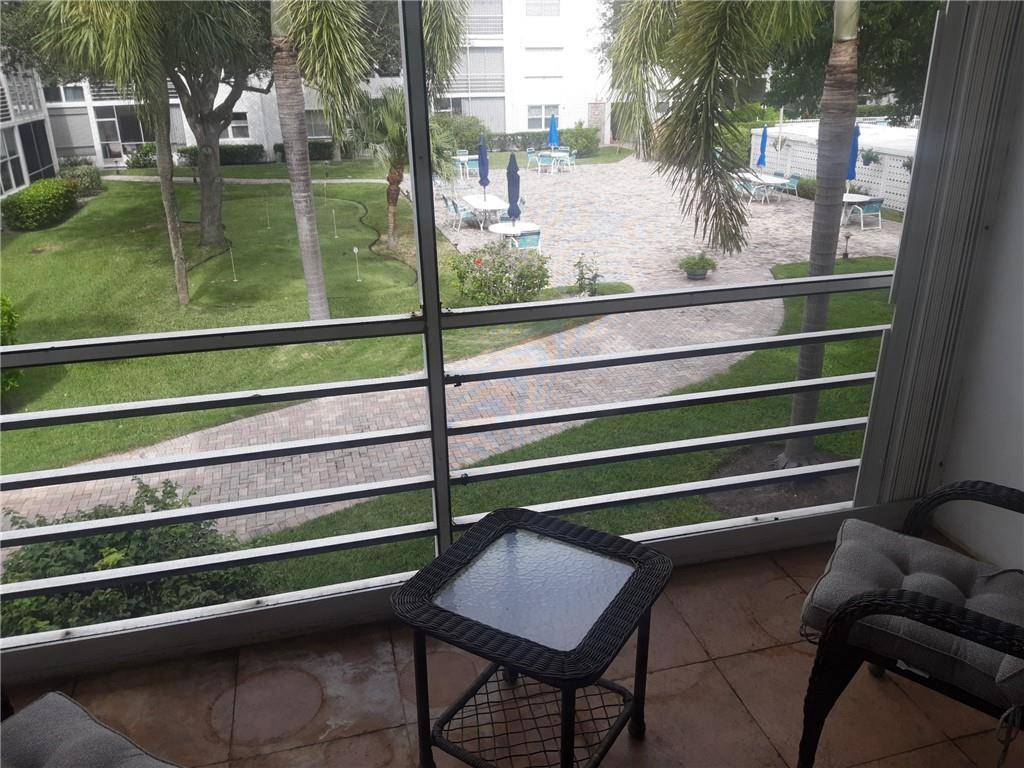 Lauderdale By The Sea, FL 33062,1501 S OCEAN BLVD #218