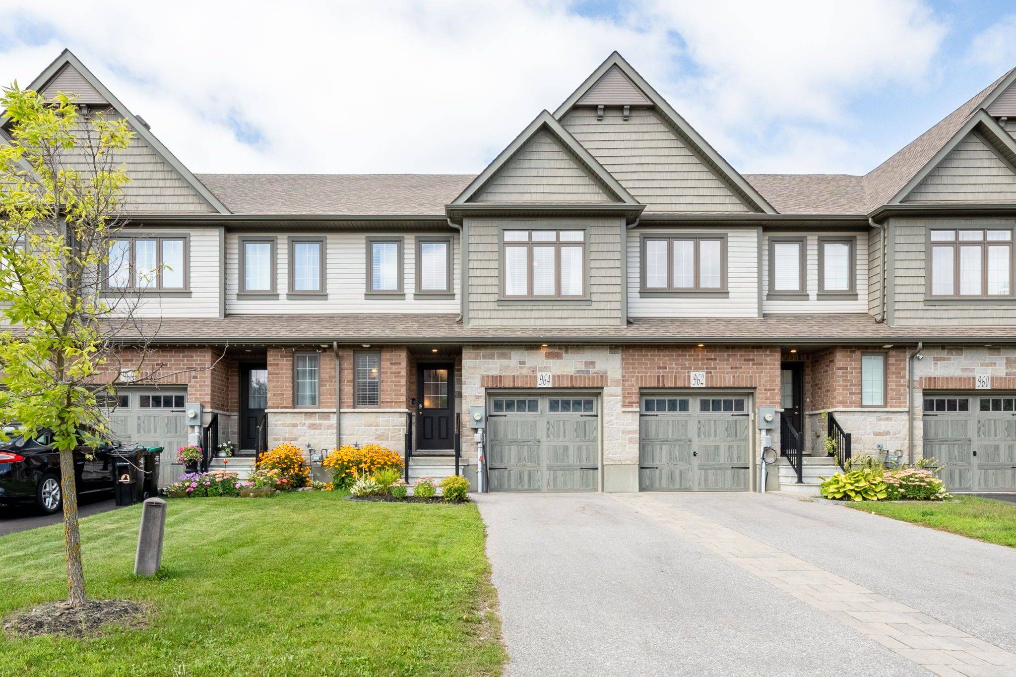 Midland, ON L4R 0E3,964 WRIGHT DR