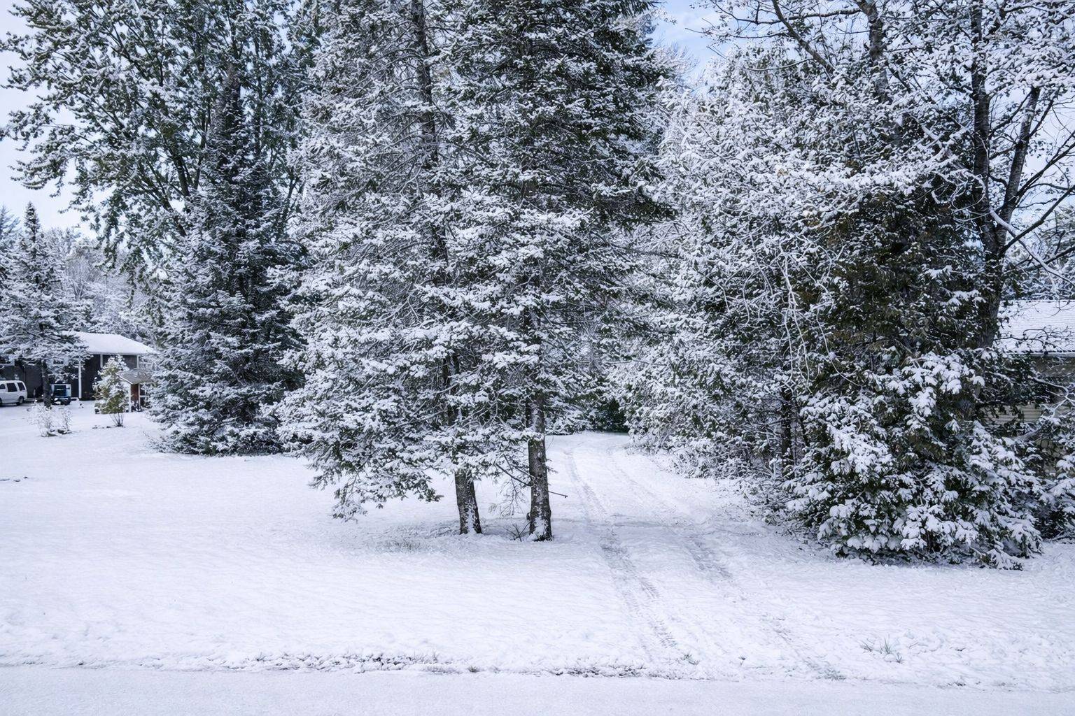 Tay, ON L0K 2C0,1968 Rosemount RD