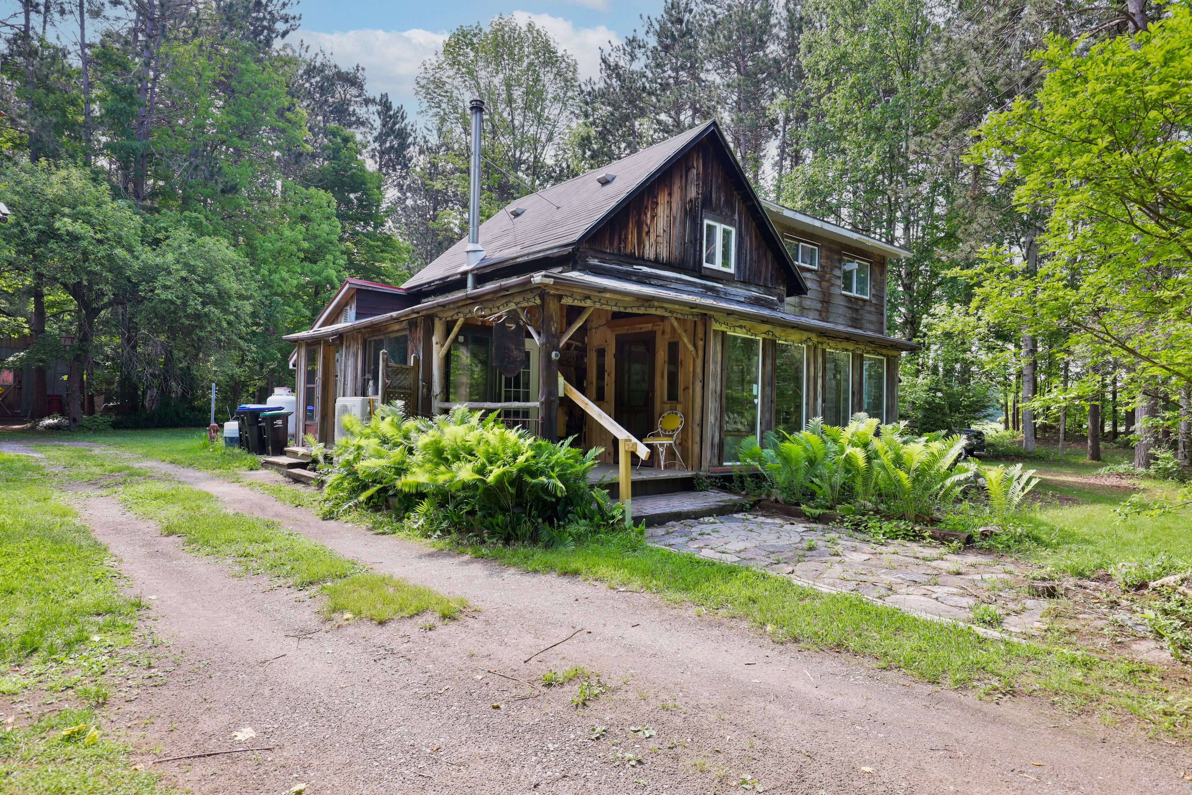 Tiny, ON L9M 0T8,1445 Cedar Point RD