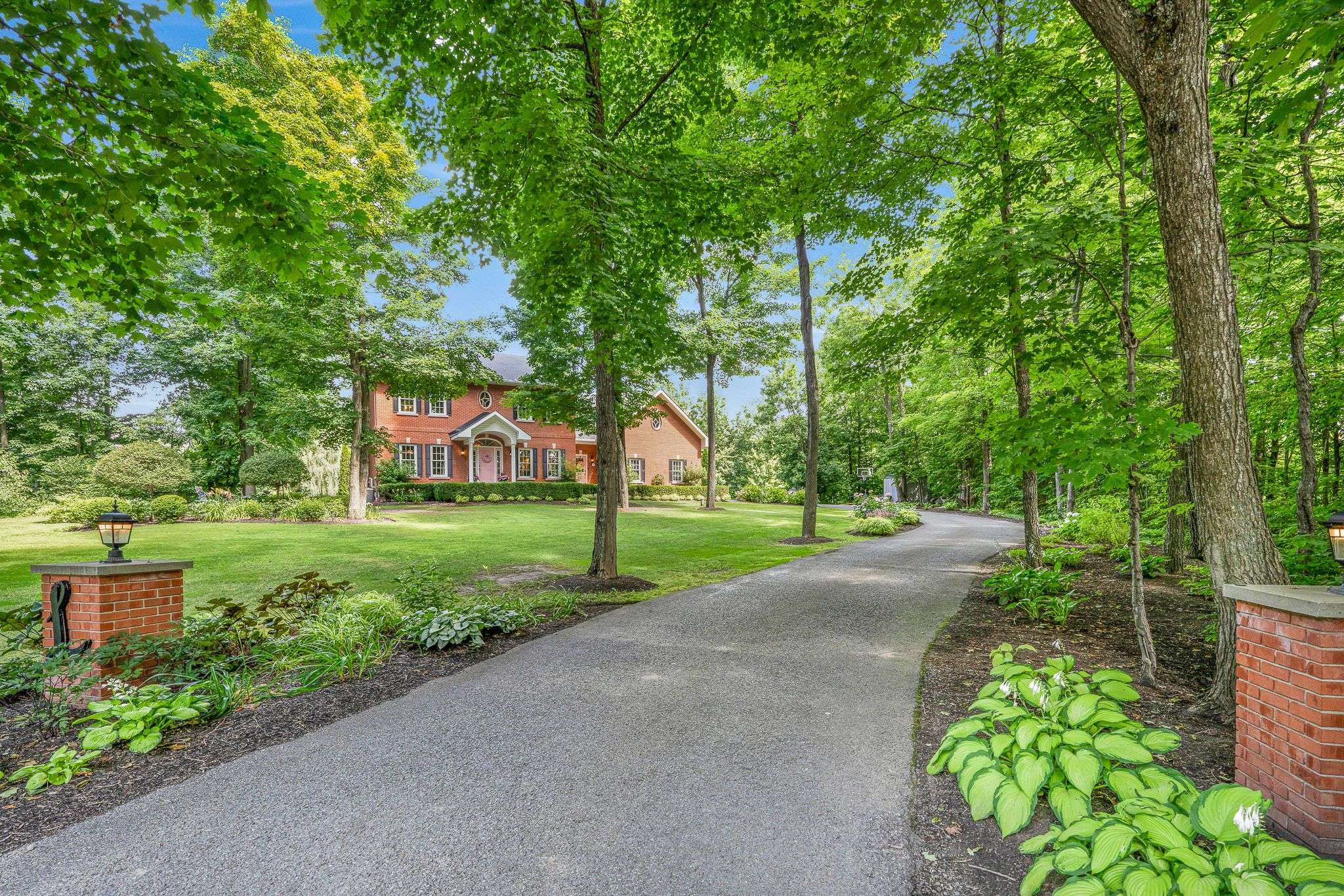 Orleans - Cumberland And Area, ON K4C 1R6,1271 GEORGES VANIER DR