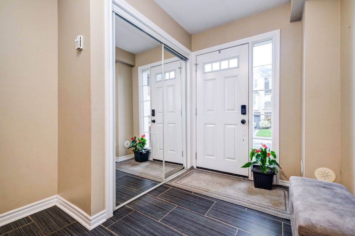 Barrhaven, ON K2J 0X1,2604 Baynes Sound WAY