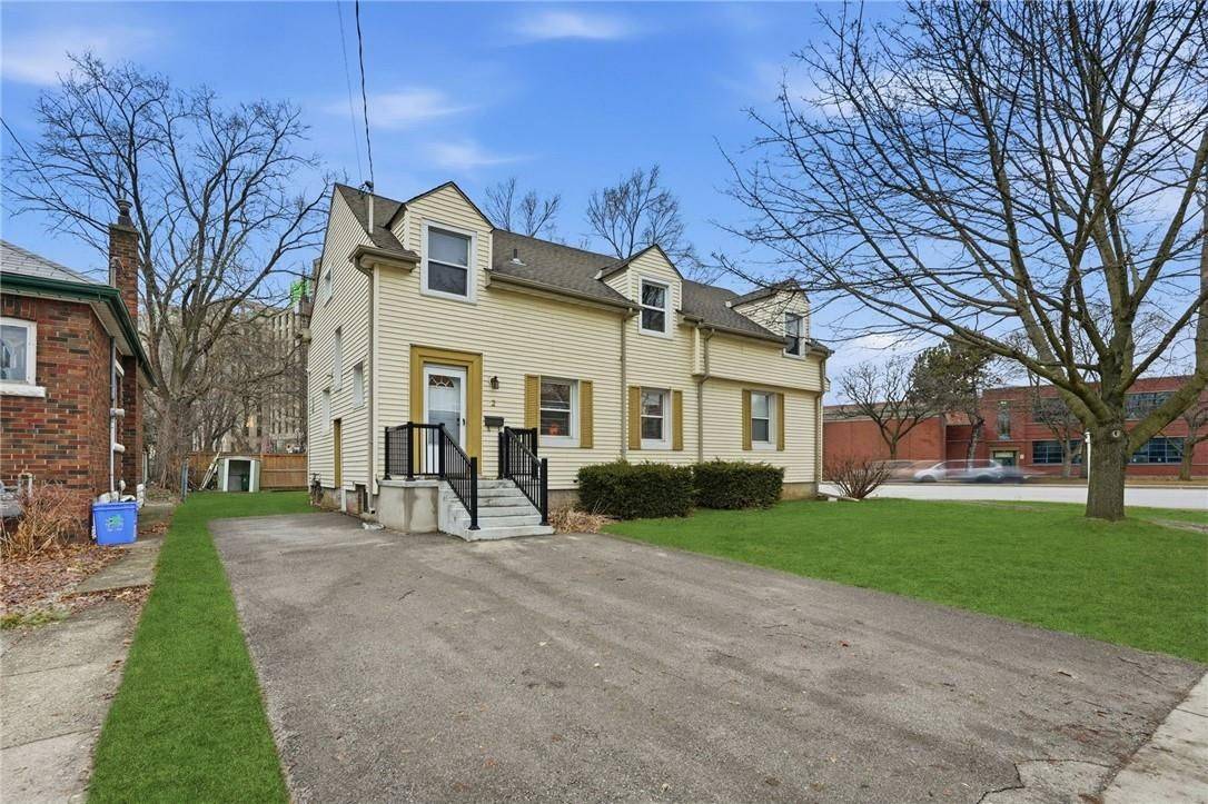 Hamilton, ON L8S 1Y3,2 Gary AVE