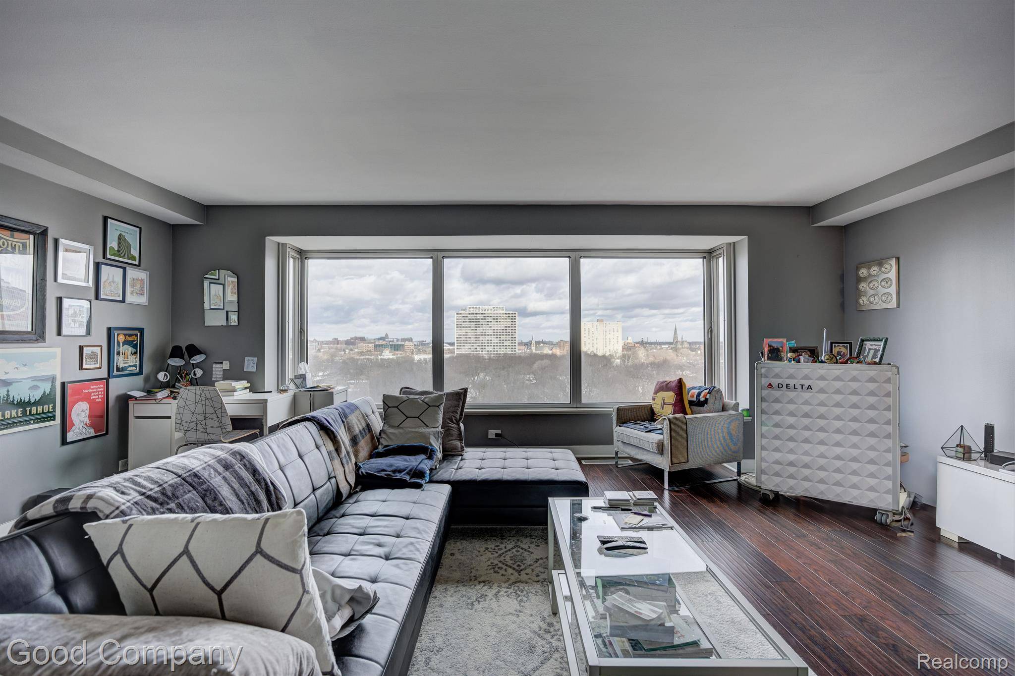 Detroit, MI 48207,1300 E LAFAYETTE ST #909