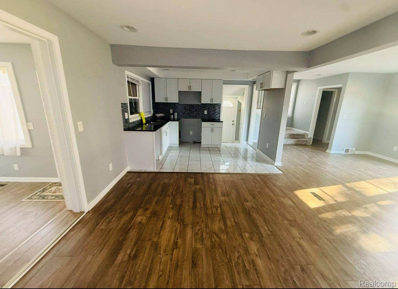 Detroit, MI 48223,10310 W Outer DR