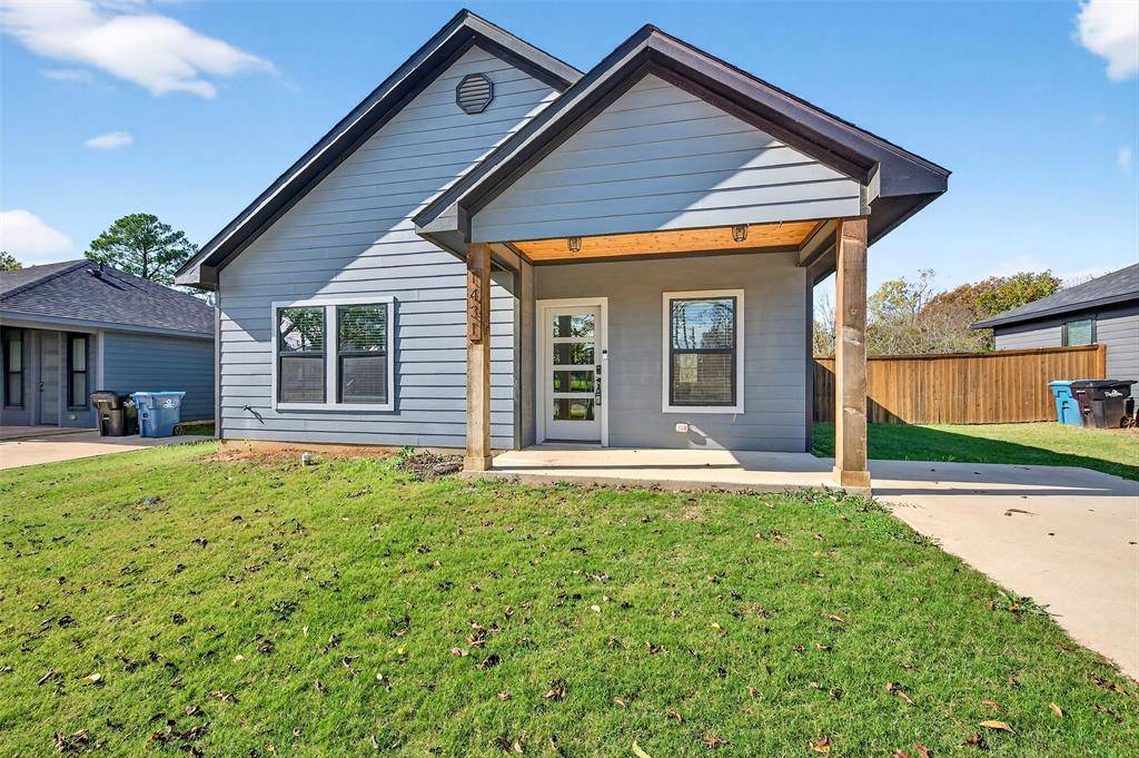 Denison, TX 75021,1431 S 7th Avenue