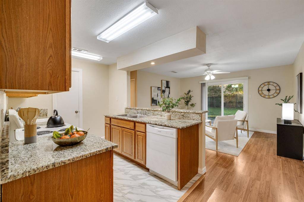 Grand Prairie, TX 75052,449 Springdale